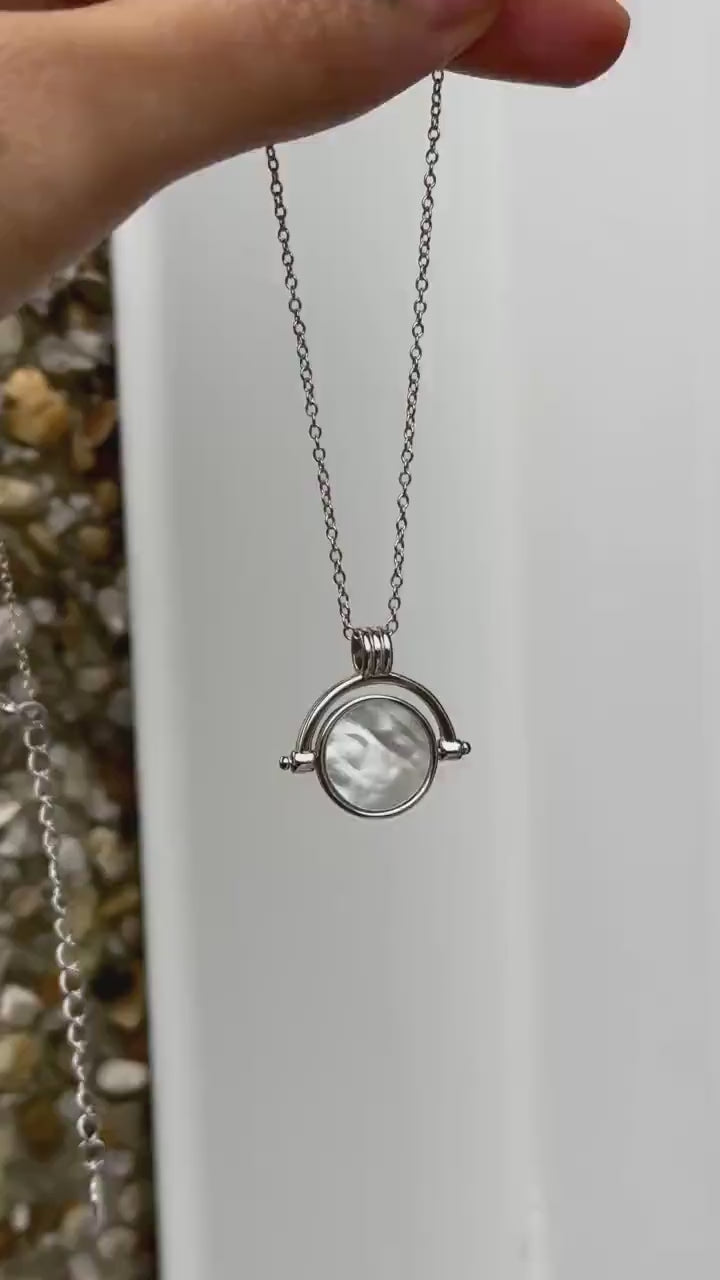 Mother Of Pearl Spin Disc Necklace